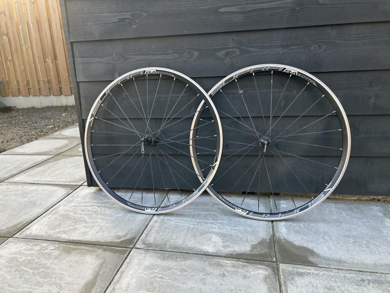 Wielset Supra wielen