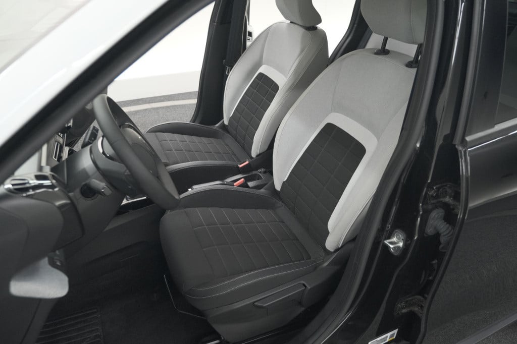 Citroen C3 turbo 100pk max | nieuw model | camera | navigatie | apple carpl
