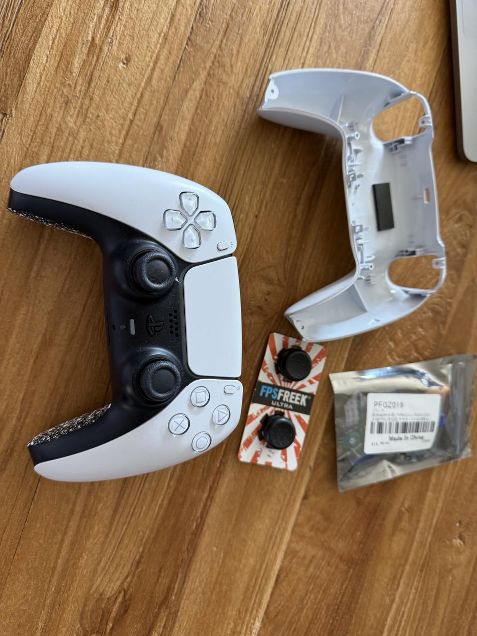 Custom PS5 controller met (4) backpaddles en custom sticks