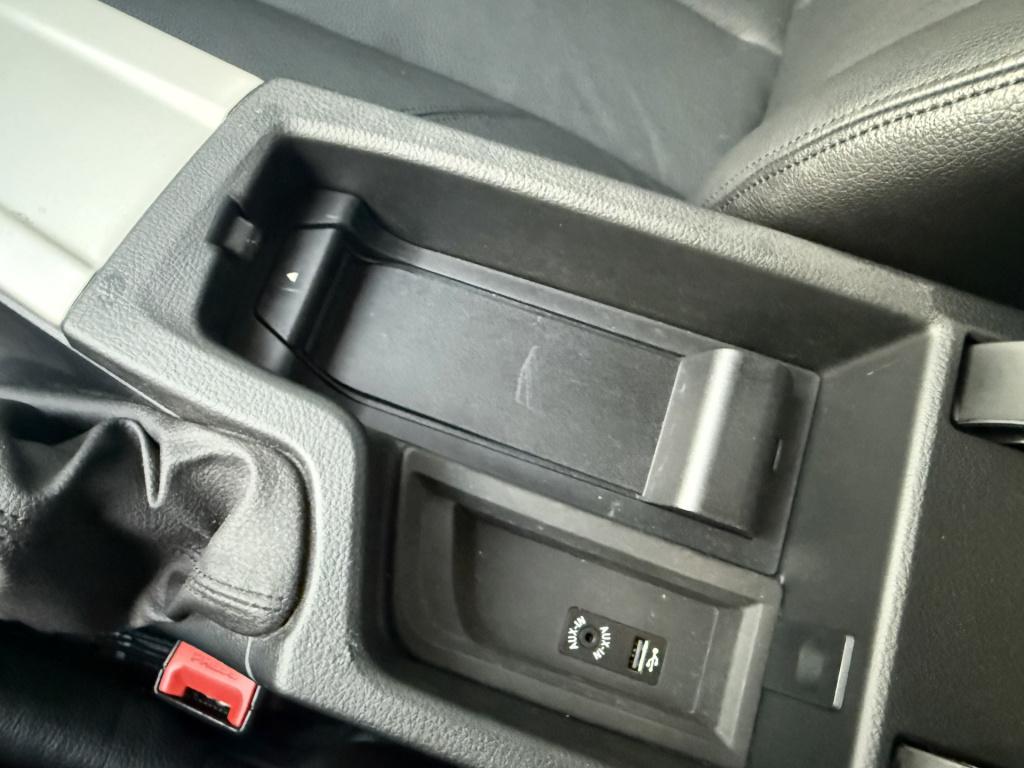 BMW 3-serie 320i 184pk sedan executive luxury