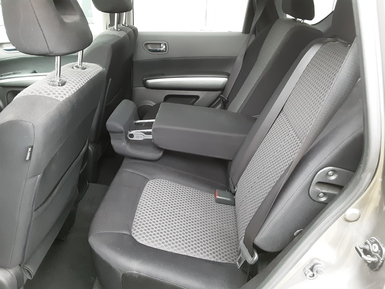 Nissan X-Trail 2.0 SE 4WD