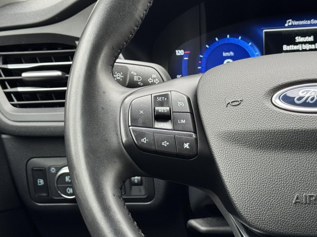 Ford Kuga 2.5 phev titanium trekhaak, nl-auto winter pack