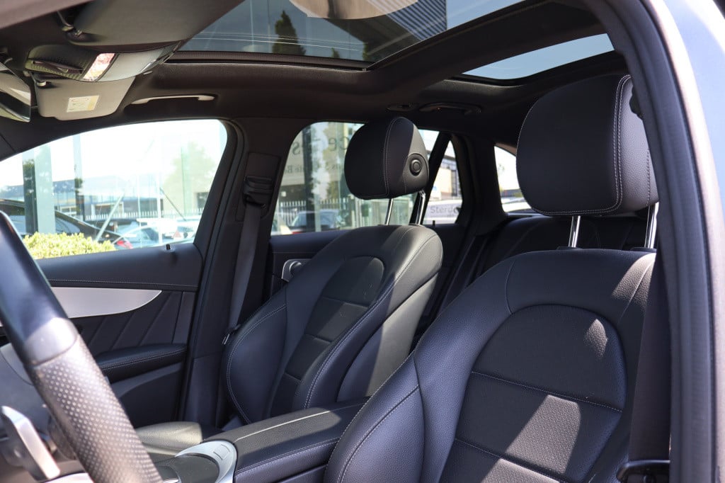 Mercedes-Benz Glc 200 premium plus i wegklapbare trekhaak i panorama dak i 