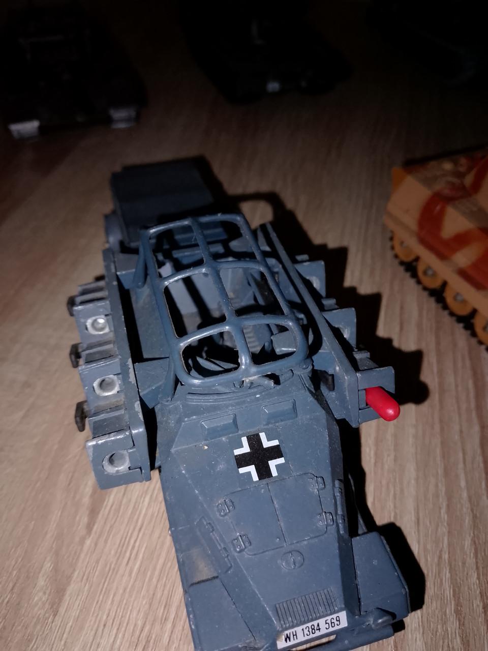 Te koop Solido, Siku, Corgi tanks