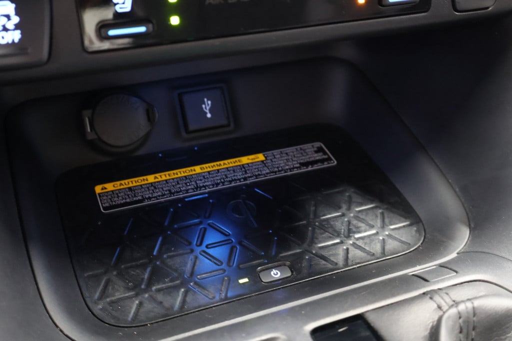 Toyota Rav4 2.5 hybrid awd executive premium pack panoramadak nl auto