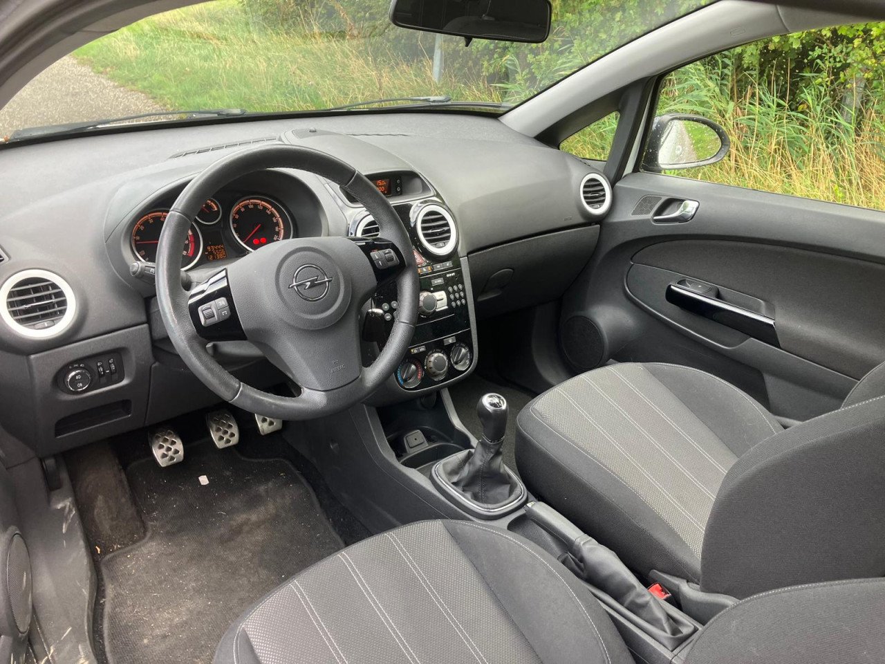 Opel Corsa 1.4 Color Edition