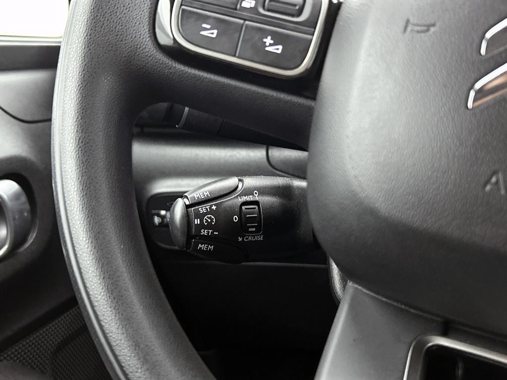 Citroen C3 82 pk feel edition | rijklaar | trekhaak | parkeersensoren | nav