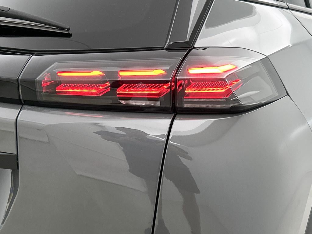 Peugeot E-2008 ev gt 50 kwh | rijklaar | adaptive cruise | icockpit | keyle