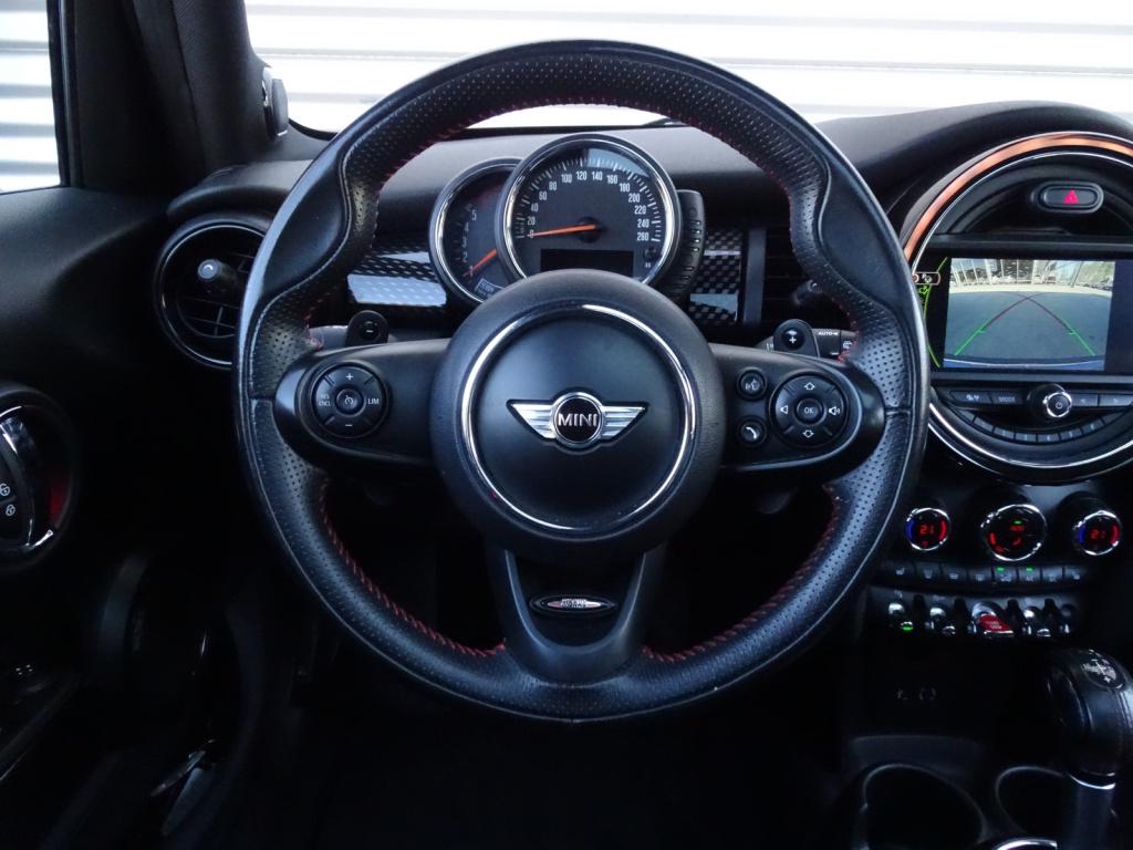 Mini Cooper mini 2.0 sd chili serious business automaat | led | leder | pan