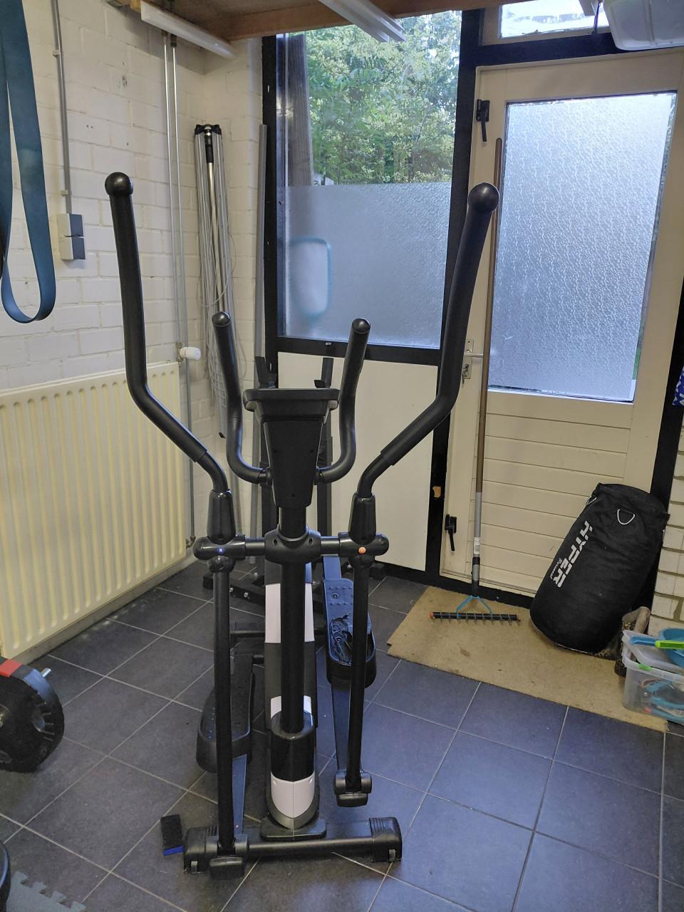 Focus Fitness Fox 3 Crosstrainer
