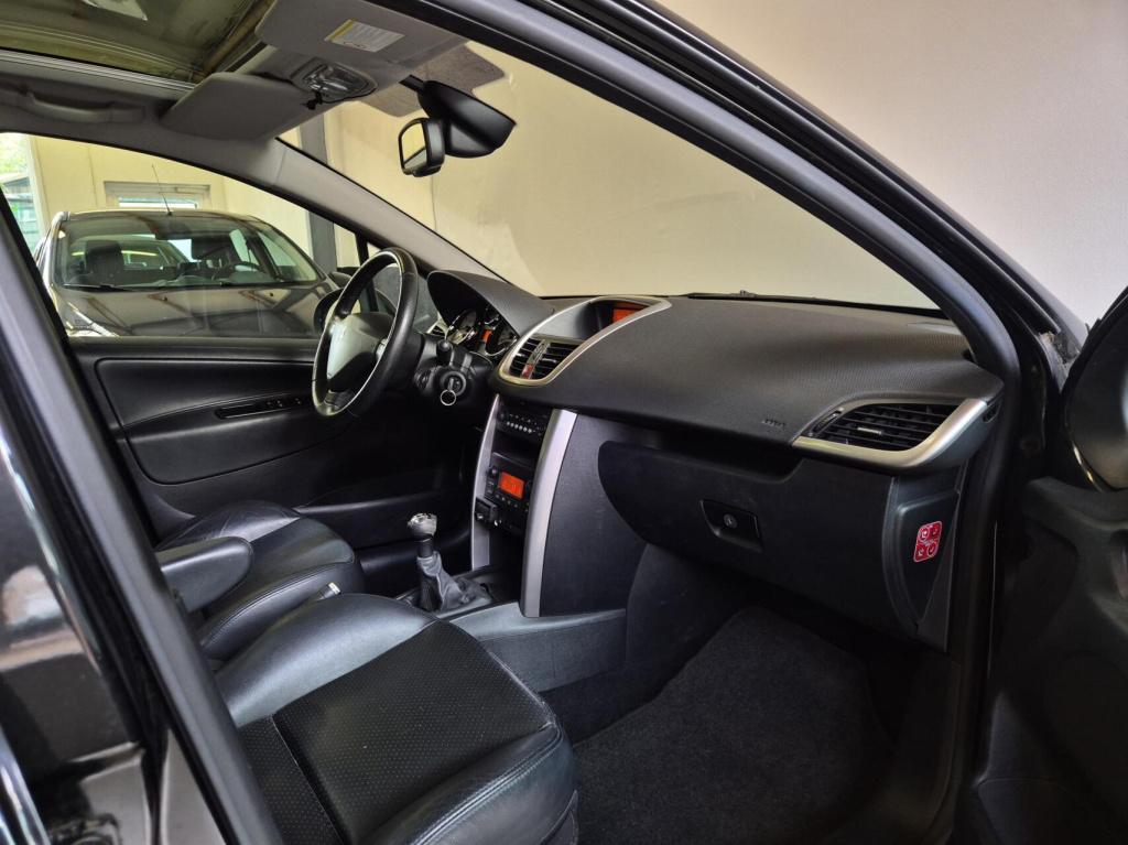 Peugeot 207 1.6 vti xs