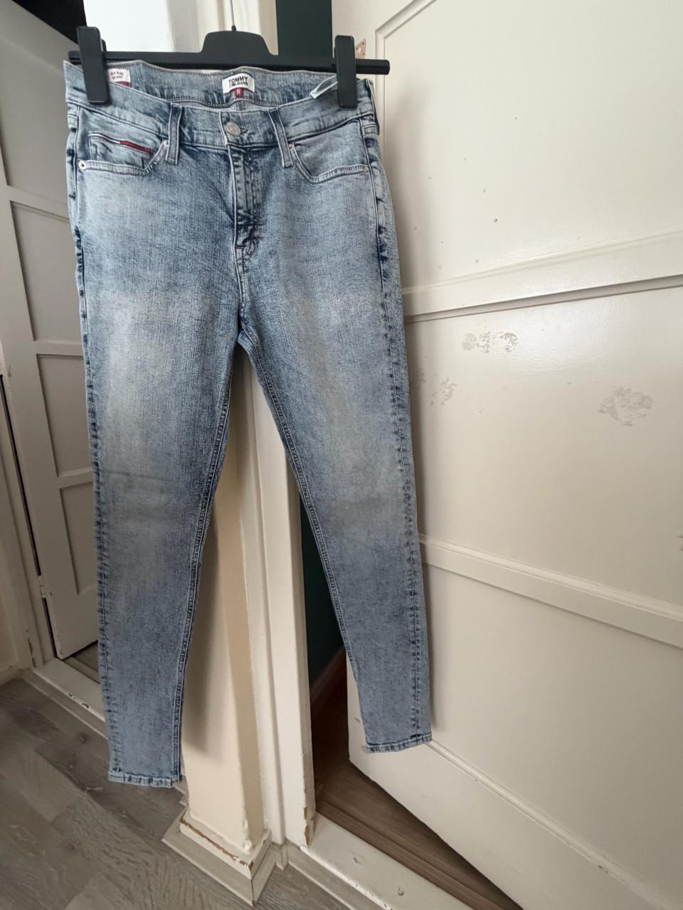 Dames jeans merk Tommy
