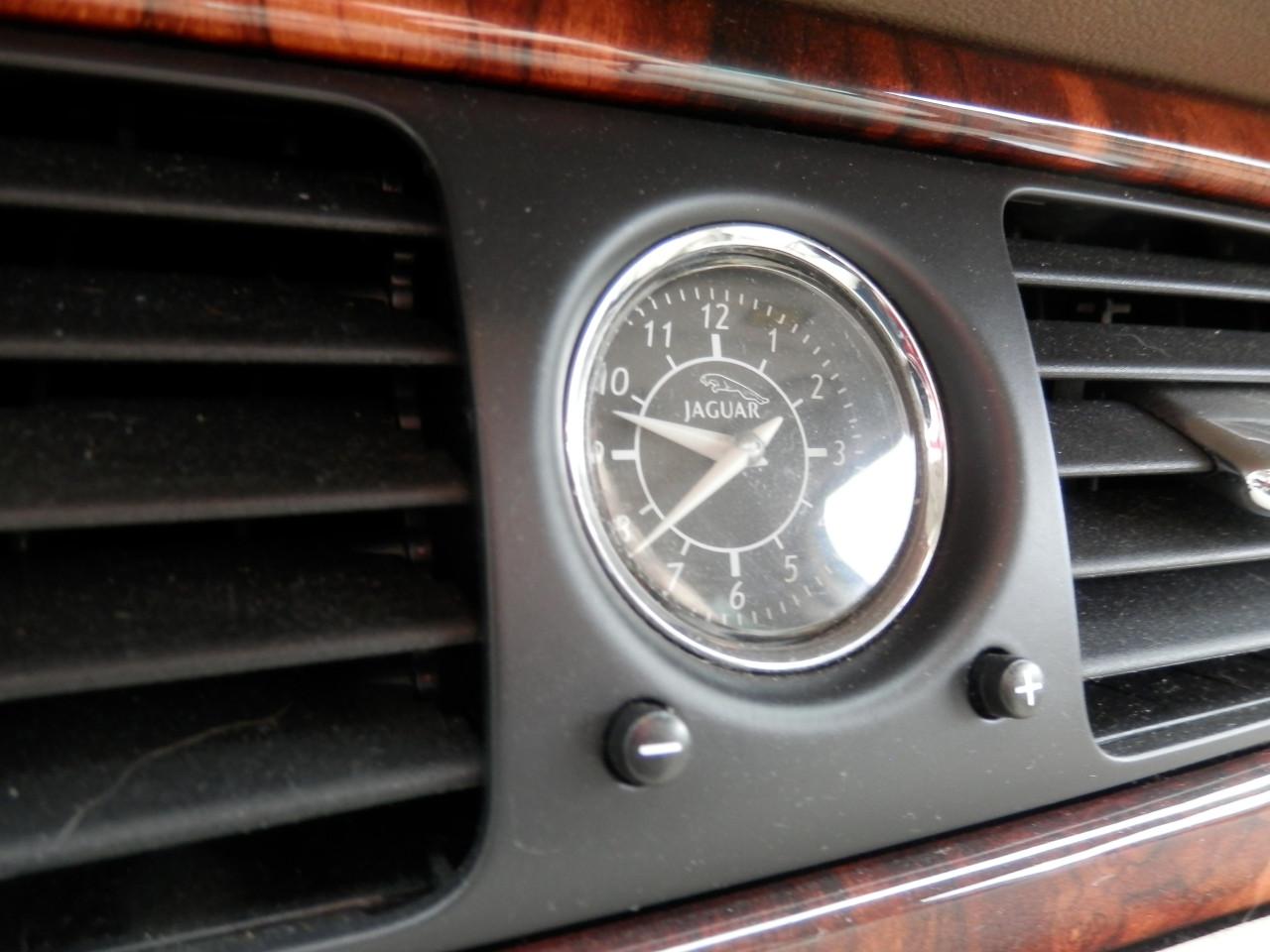 Auto Garant Biedt Aan: Jaguar XJR 4.2 S/C