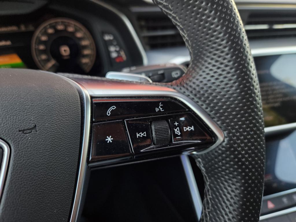 Audi A6 avant 55 tfsi e quattro s-line competition | acc | b/o
