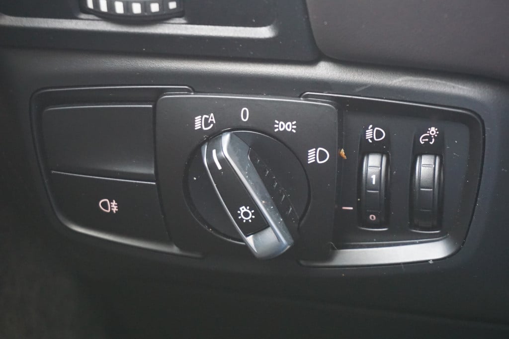 BMW I3 basis comfort 22 kwh 1e eigenaar - automaat - airco / navi / cruise