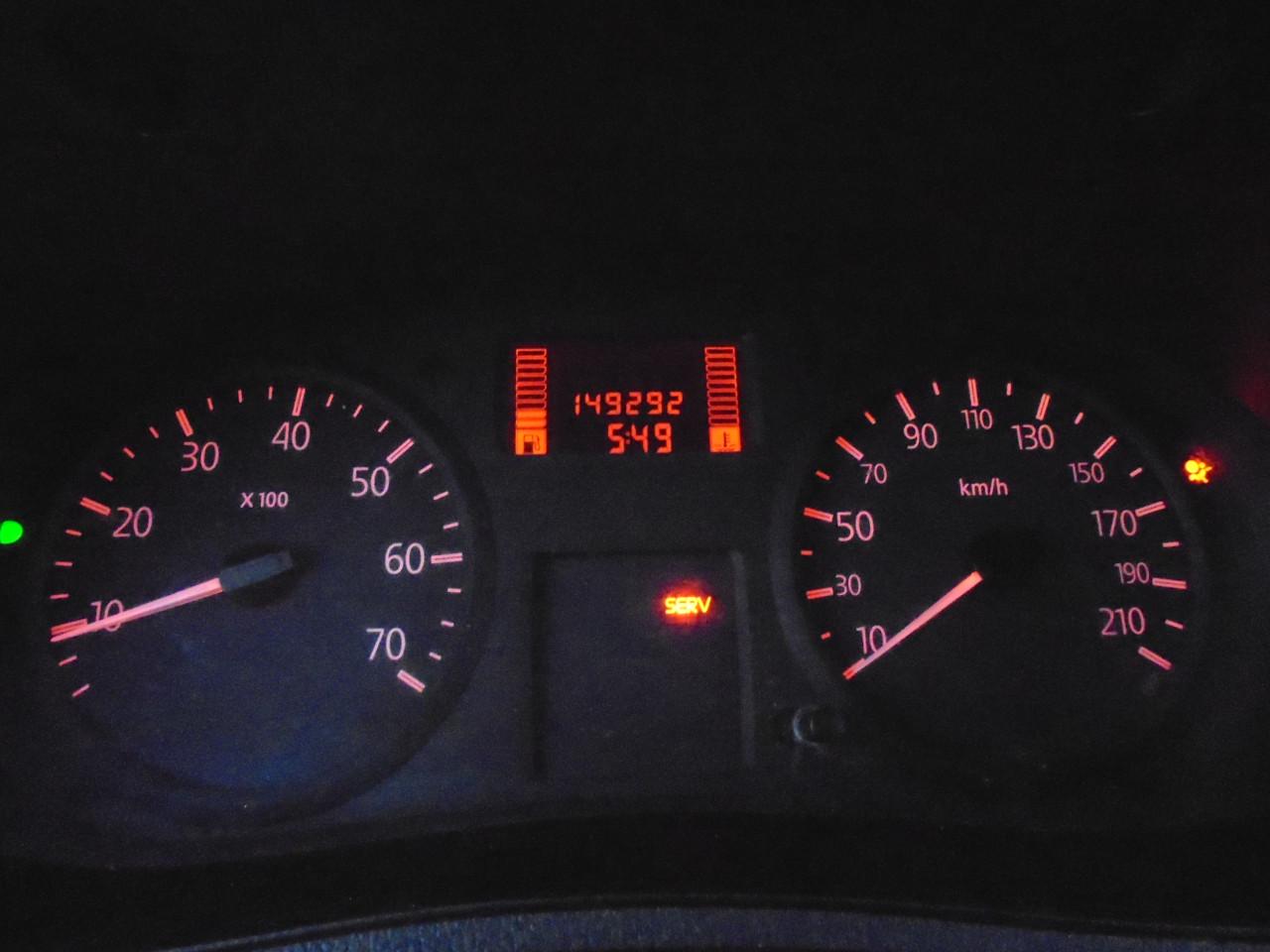 Kangoo 1.2 – 16V Expression in de benzine uitvoering en grijs kenteken!!!!!