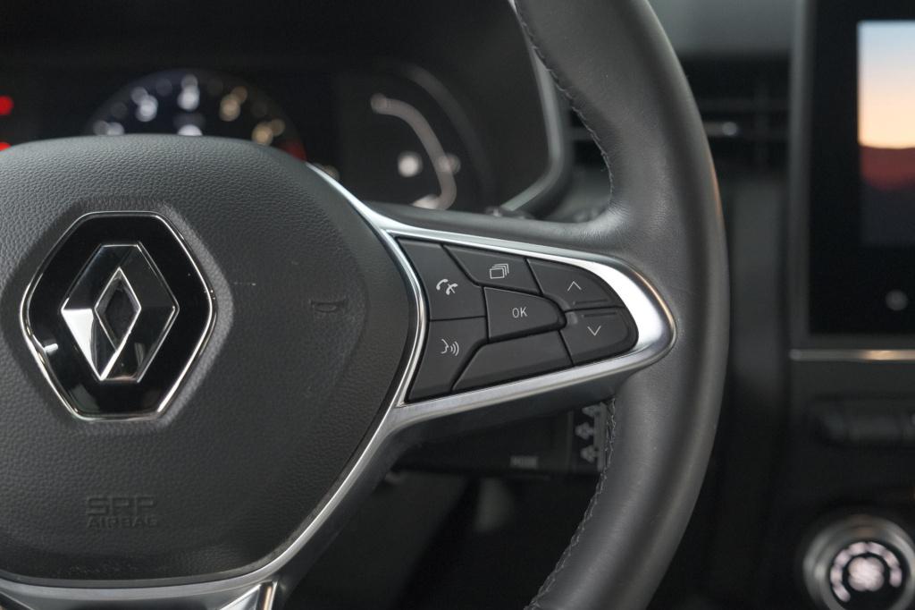 Renault Clio tce 130 edc intens | 360 camera | apple carplay | parkeersenso