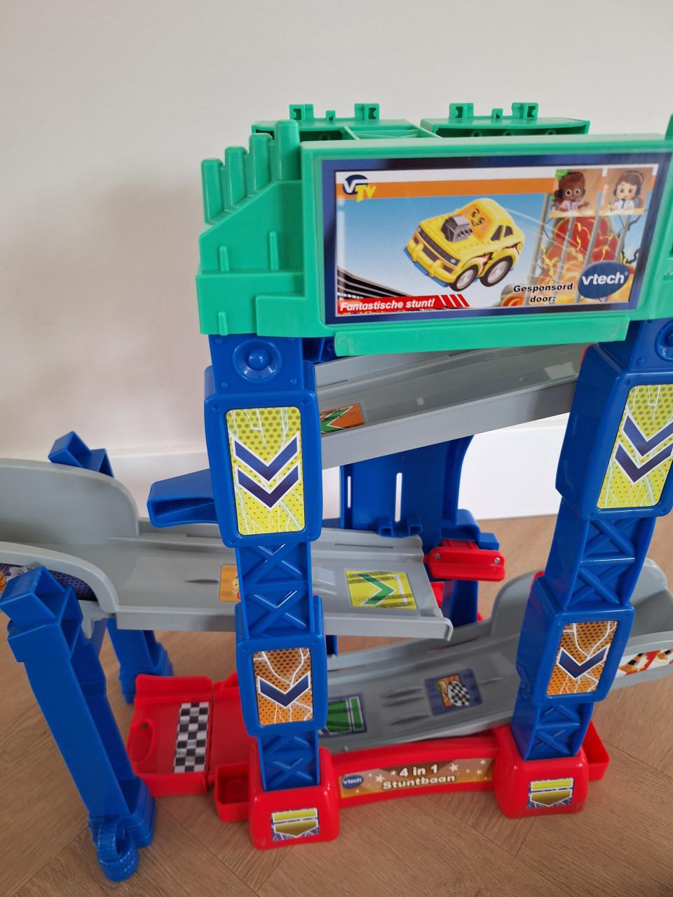VTech Toet Toet Auto's 4-in-1 stuntbaan