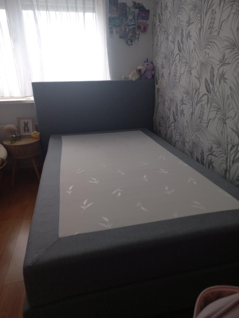 Bed boxspring