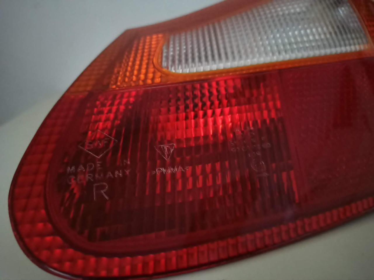 Achterlichten 986.631.403.03 & 986.631.404.03 Porsche 986