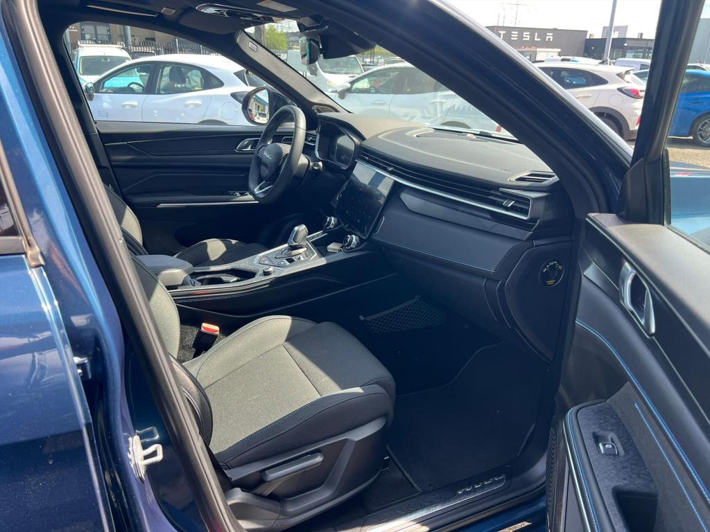 Lynk & Co 01 1.5 261pk phev 7dcth , panodak ,360gr camera , adaptive cc , c