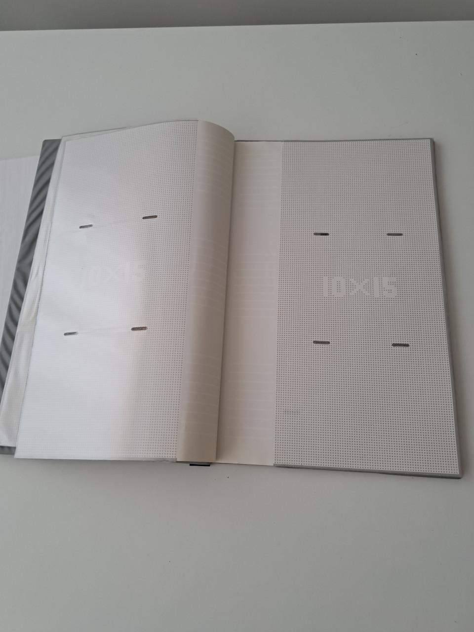Foto insteekboek en fotobladen