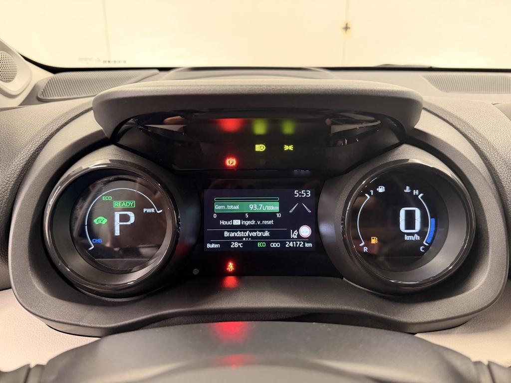 Toyota Yaris 1.5 hybrid executive| jbl| hud| ada.cruise| stoel+stuur.verw