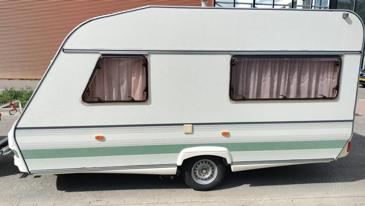 Delta 390 UITZONDERLIJK MOOI met mover