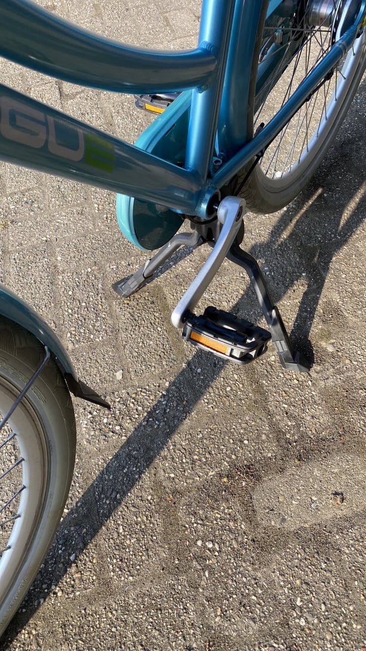 Schitterende school/ transportfiets Vogue cortina elite met krat 2 mdn oud
