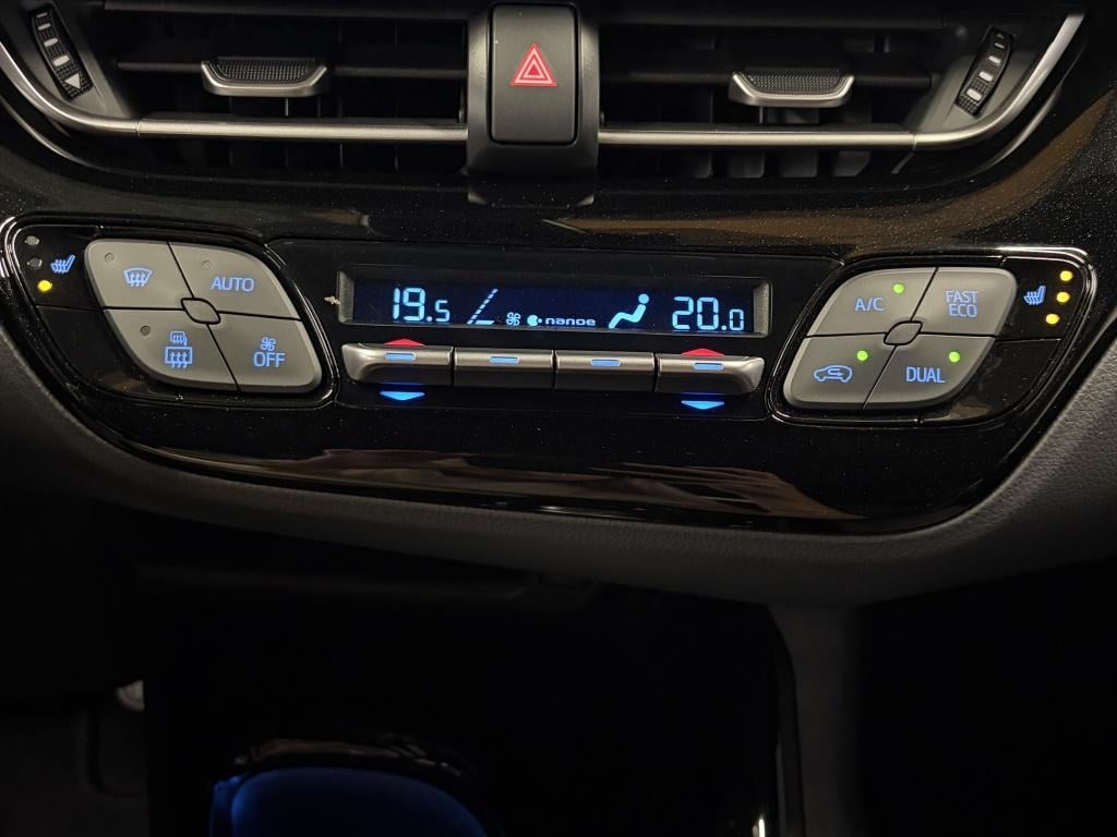 Toyota C-hr 1.8 hybrid executive| camera| jbl| adap.cruise| stoel+ stuur.ve