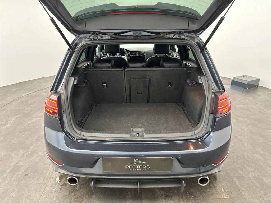 Volkswagen Golf 2.0 tsi gti performance