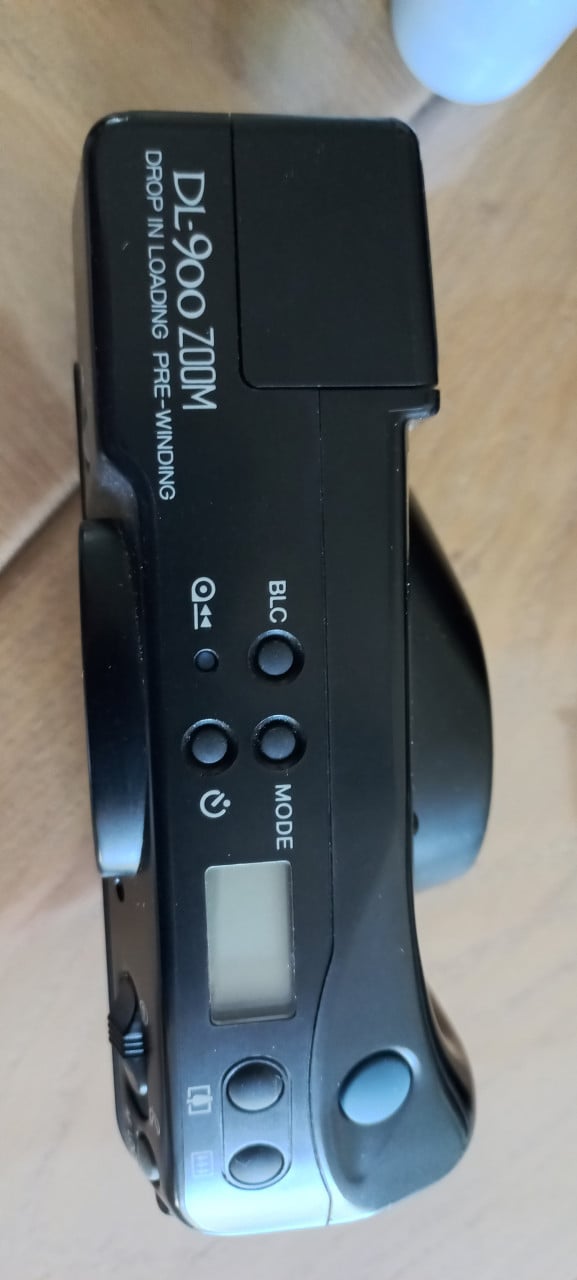 Fotocamera Fuji DL-900 zoom