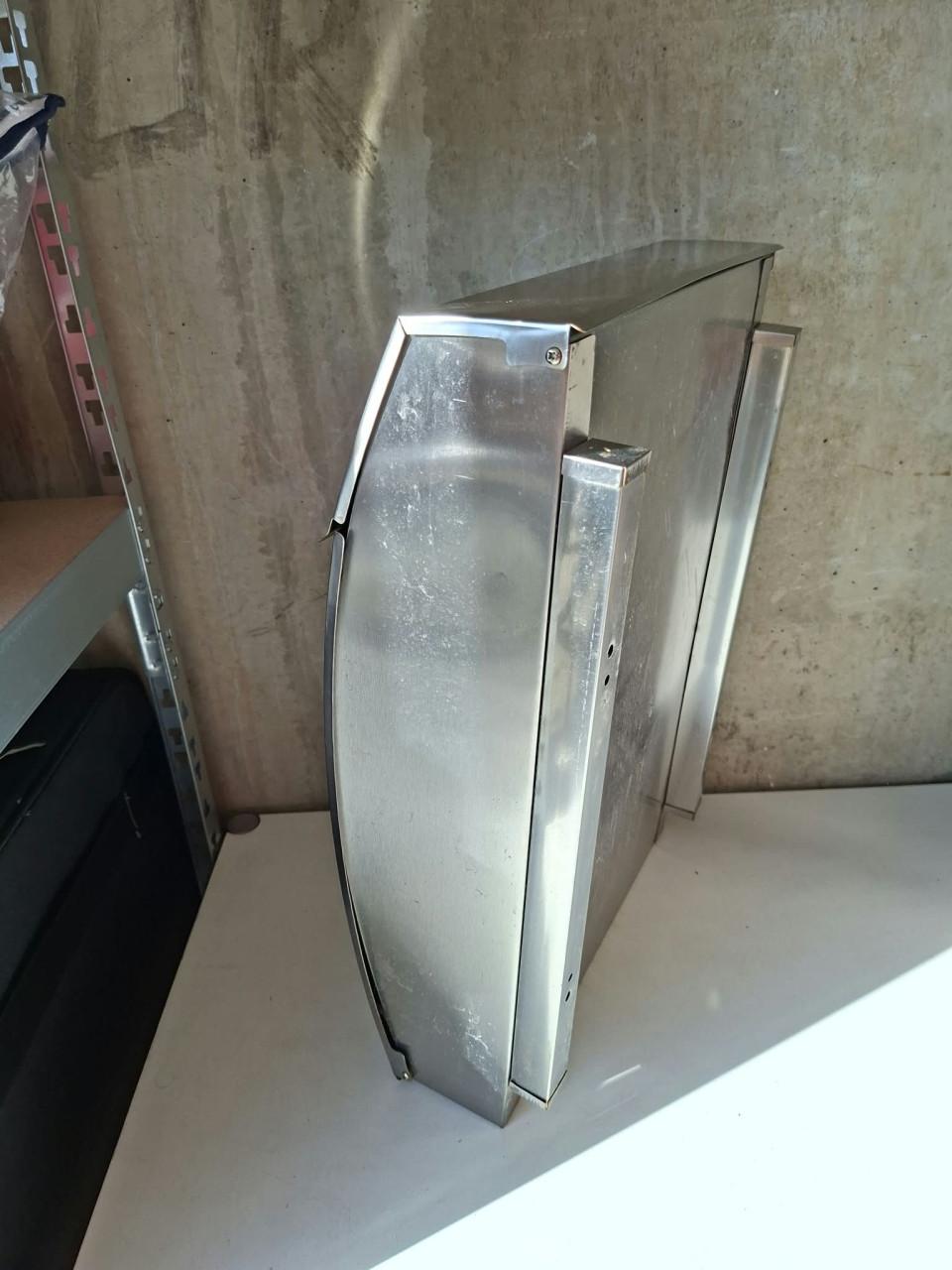 Te koop rvs buiten brievenbus