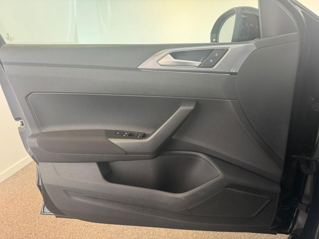 Volkswagen Taigo 1.0 tsi life business