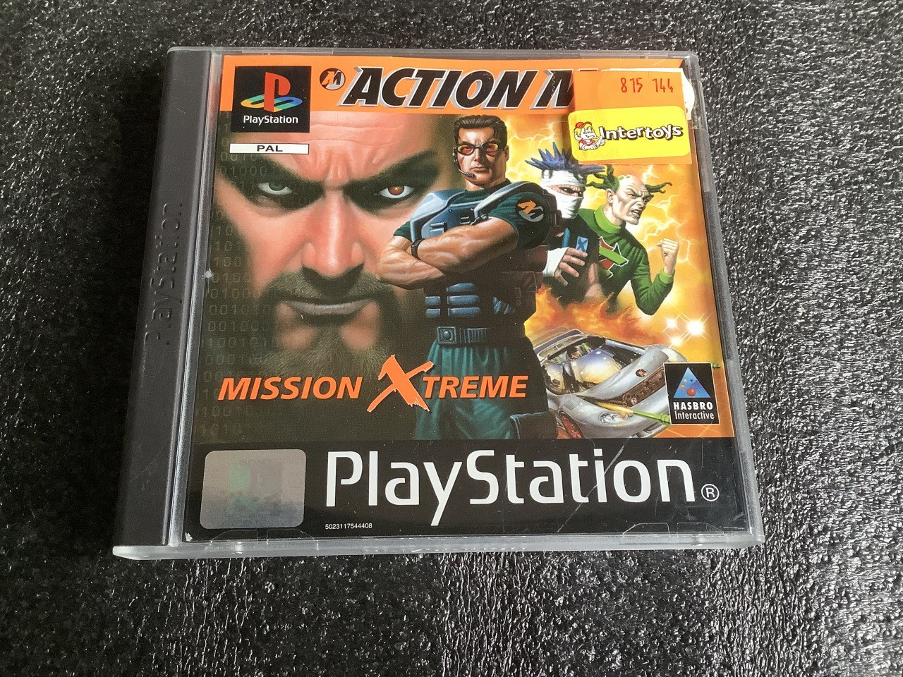PlayStation 1 spellen te koop aangeboden.