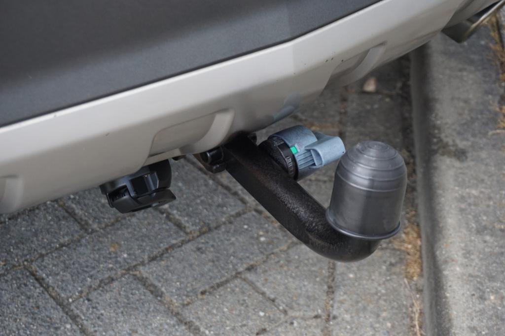 Opel Antara 3.2 v6 cosmo automaat / airco / navi / cruise / pano / stoelver