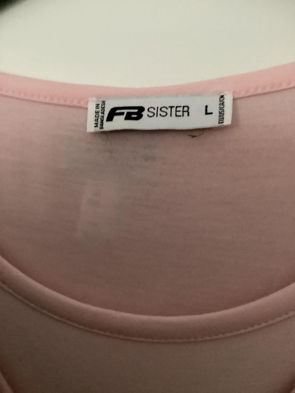 Vest nieuw / jurkje / truitje / en tuniek zgan verschillende maten