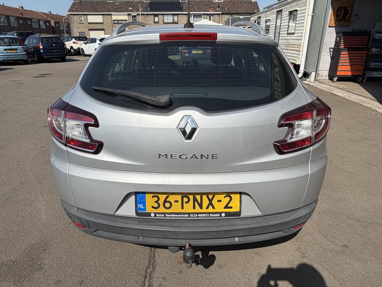 Renault Megane Estate 2.0 Bose AUTOMAAT NAP ! ! !