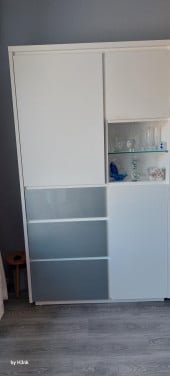 Kast (hoog)