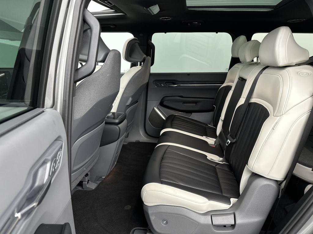 Kia Ev9 gt-line awd 99.8 kwh | schuifkantel dak | 7 persoons | stoelamassag