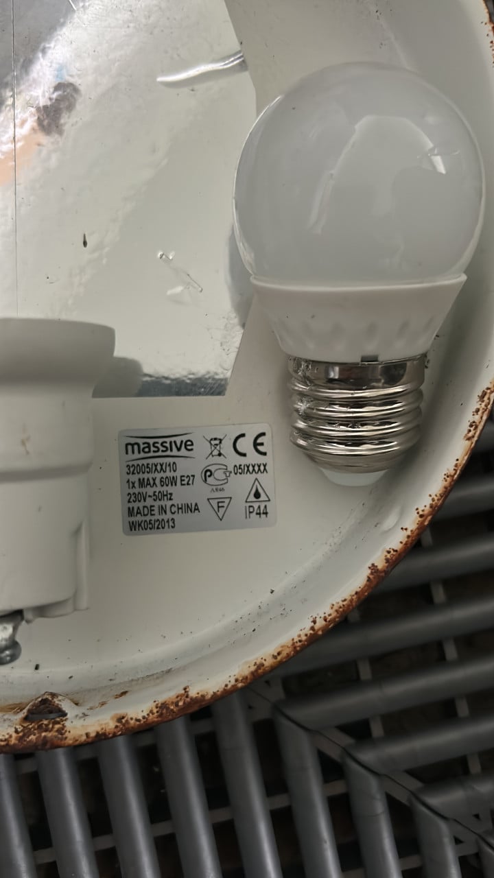 Massive lampen – 4 stuks
