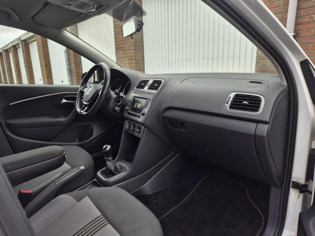 Volkswagen Polo 1.2 tsi allstar bluemotion / 5-deurs / cruisecontrol / stoe