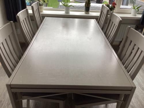 TE KOOP. Eiken Eetkamertafel