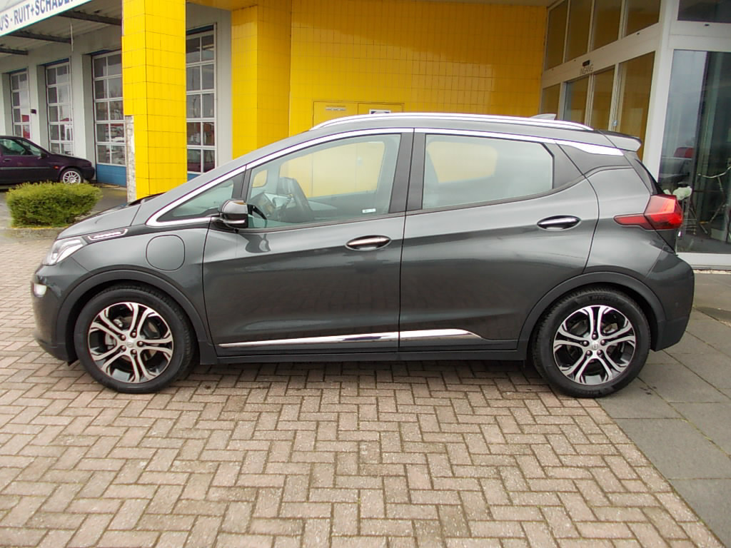 Opel Ampera-e navi, cr.control, leer, stoelverw., stuurverw