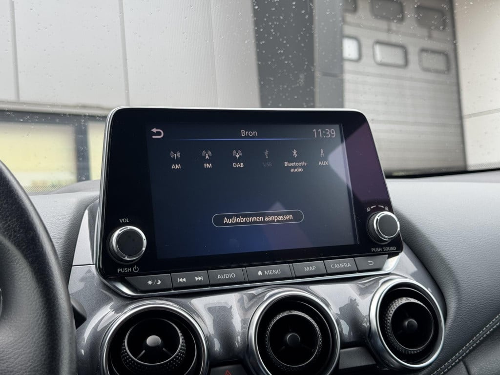 Nissan Juke 1.0 dig-t n-connecta trekhaak, lage km-stand!