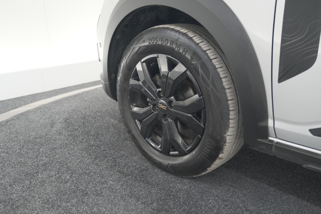 Dacia Sandero Stepway tce 90 extreme | camera | dodehoekdetectie | navigati