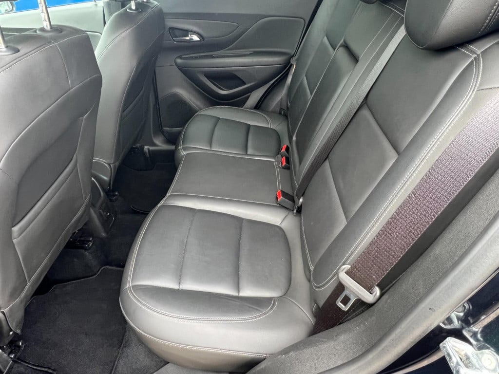 Opel Mokka 1.4 turbo innovation, leer, schuif/kanteldak, trekhaak enz...