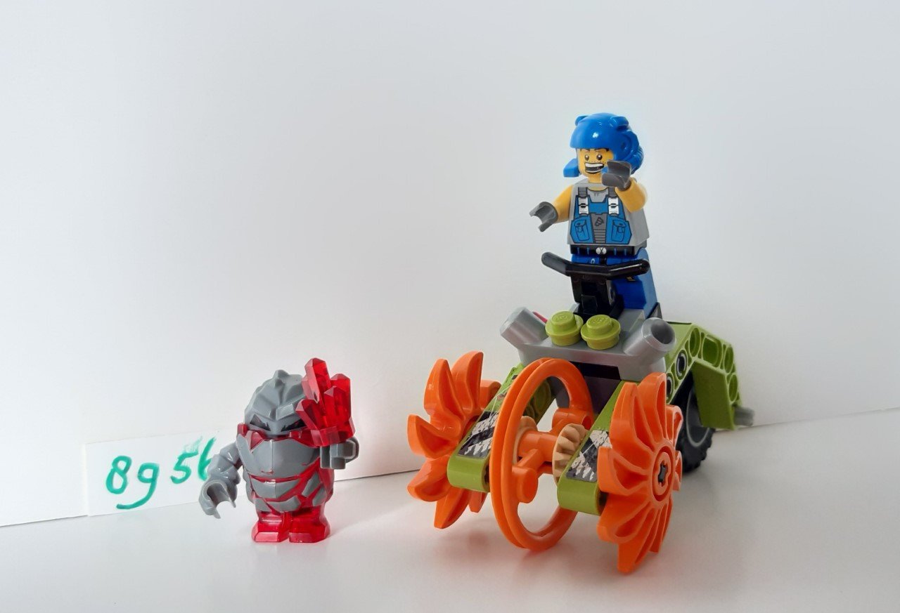LEGO Power Miners 8956:  Stenensloper