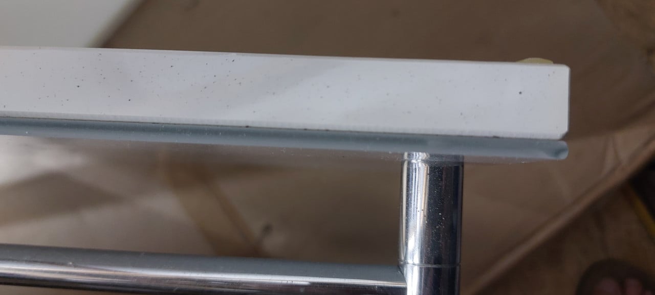 Wastafel toilet met meubel