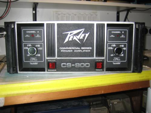 Peavey CS-800 Eindversterkers (2 stuks)